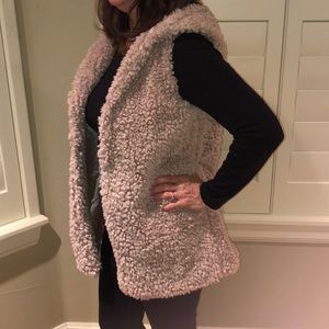 Tan/Taupe Oversized Teddy Faux Fur Vest, NWT